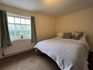 Bedroom- click for photo gallery